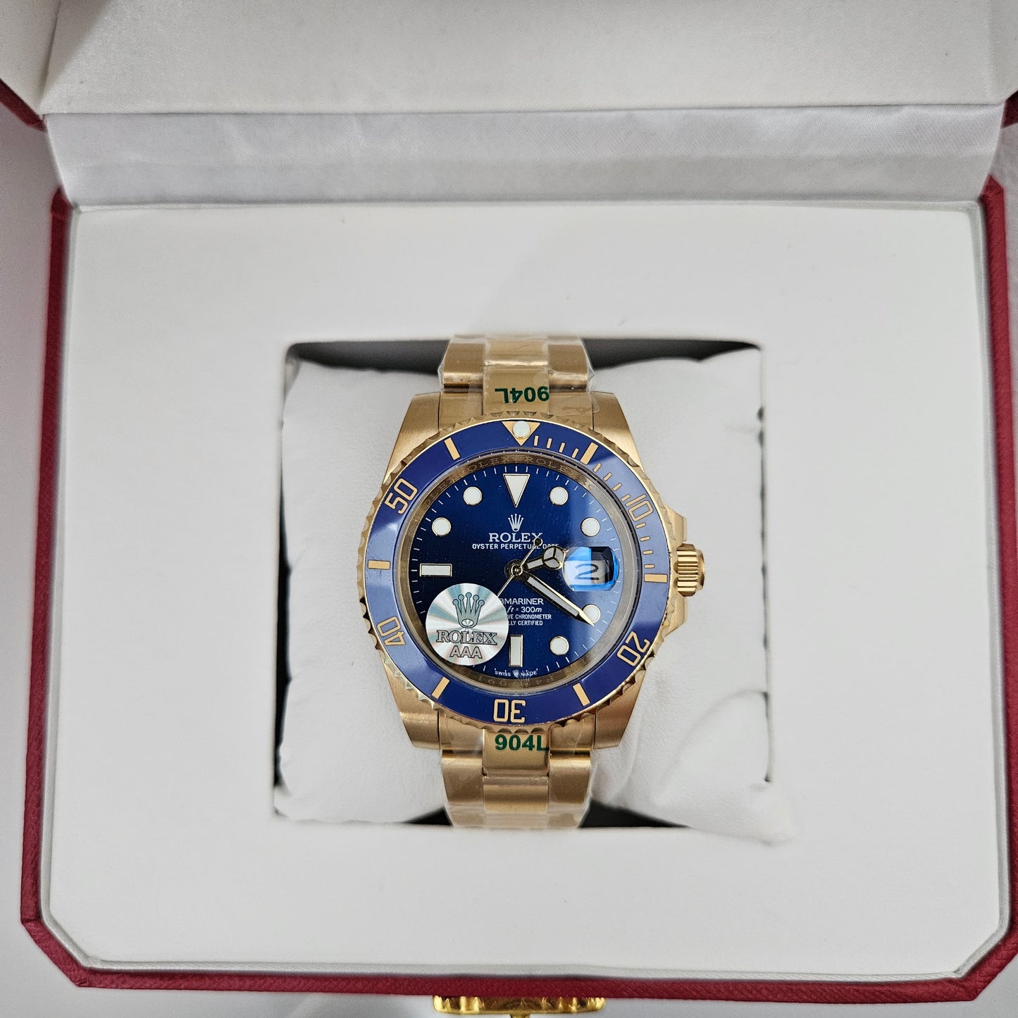 Rolex - Submariner 40mm, Yellow Gold Case and Bracelet Blue Dial